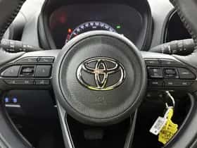 Toyota Aygo (2024) thumbnail 17