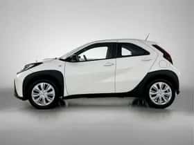 Toyota Aygo (2024) thumbnail 3