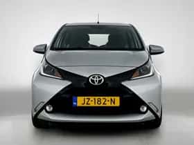 Toyota Aygo (2016) thumbnail 19
