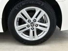 Toyota Corolla_Touring_Sports (2021) thumbnail 23