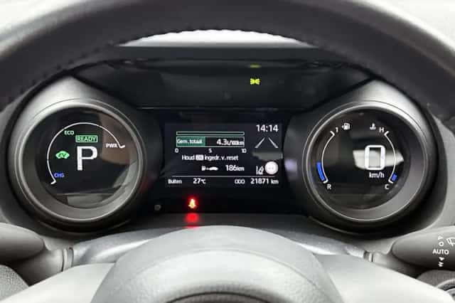 Toyota Yaris_Cross (2024) thumbnail 5