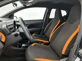 Toyota Aygo (2021) thumbnail 15
