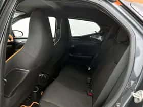 Toyota Aygo (2021) thumbnail 16