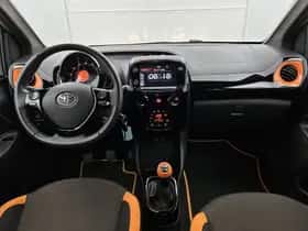 Toyota Aygo (2021) thumbnail 4