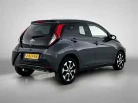 Toyota Aygo (2020) thumbnail 2