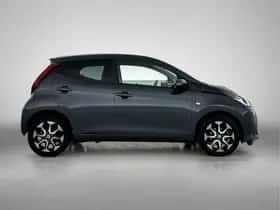 Toyota Aygo (2020) thumbnail 11