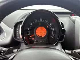 Toyota Aygo (2020) thumbnail 5