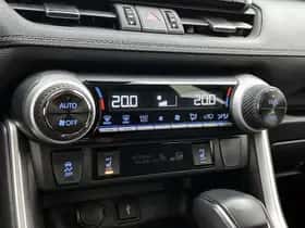 Toyota RAV4 (2022) thumbnail 9