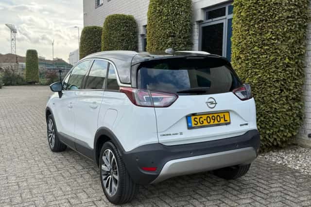 Opel Crossland X (2018) thumbnail 3