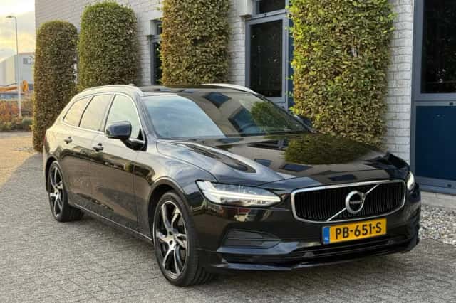 Volvo V90 (2017) thumbnail 6