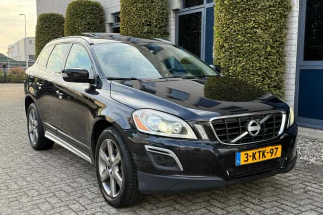 Volvo XC60 (2013) thumbnail 6
