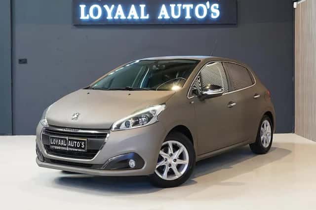 Peugeot 208 (2016) thumbnail 4