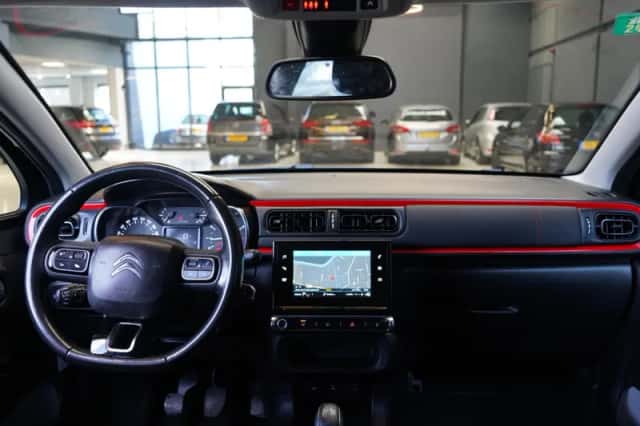 Citroën C3 (2017) thumbnail 2