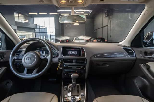 Audi Q5 (2016) thumbnail 2