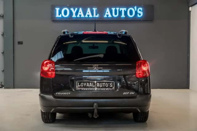 Peugeot 207 (2008) thumbnail 6