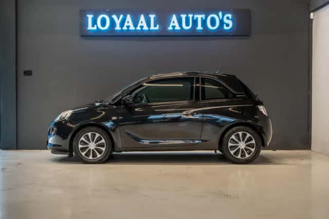 Opel Adam (2013) thumbnail 3