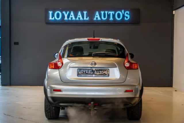 Nissan Juke (2011) thumbnail 5