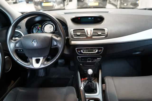 Renault Mégane (2009) thumbnail 2