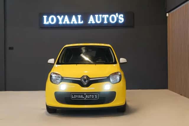 Renault Twingo (2016) thumbnail 2