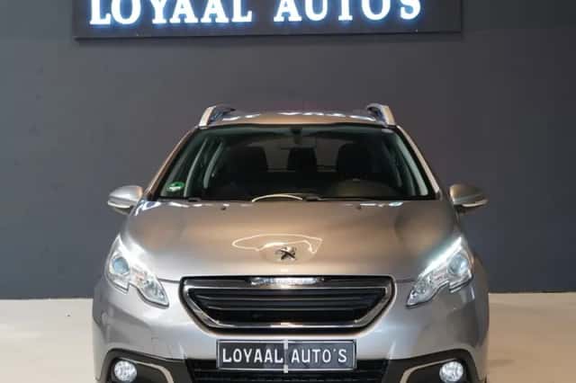 Peugeot 2008 (2016) thumbnail 3