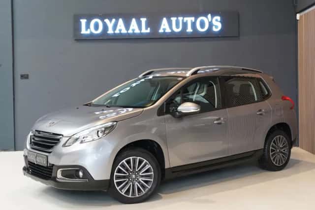 Peugeot 2008 (2016) thumbnail 4