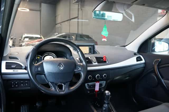 Renault Mégane (2013) thumbnail 2