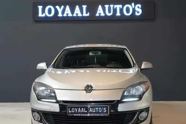 Renault Mégane (2013) thumbnail 3