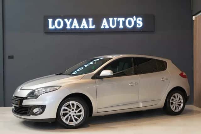 Renault Mégane (2013) thumbnail 4