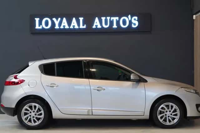 Renault Mégane (2013) thumbnail 6