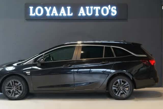 Opel Astra (2019) thumbnail 5