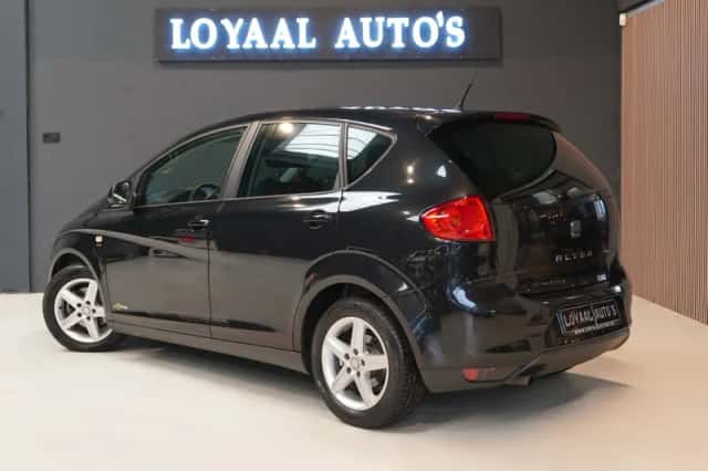 SEAT Altea (2012) thumbnail 6