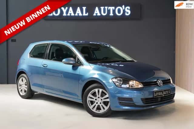 Volkswagen Golf (2013) thumbnail 1