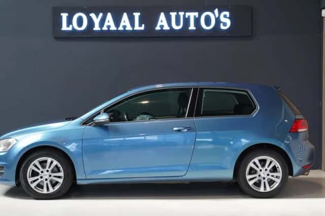 Volkswagen Golf (2013) thumbnail 5