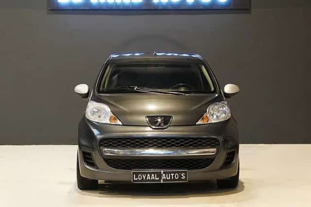 Peugeot 107 (2011) thumbnail 3