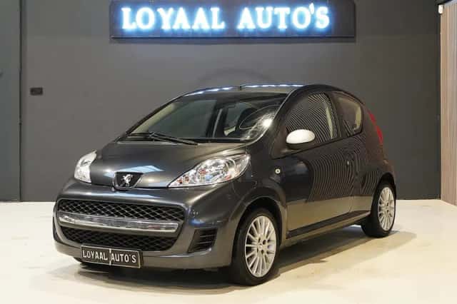 Peugeot 107 (2011) thumbnail 4