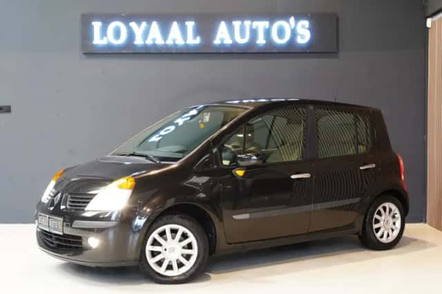Renault Modus (2006) thumbnail 4