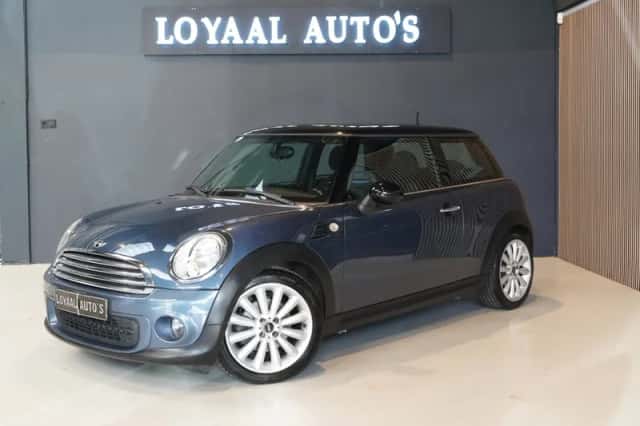 MINI One (2010) thumbnail 4