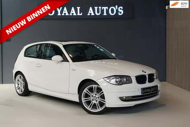 BMW 1-Serie (2008) thumbnail 1