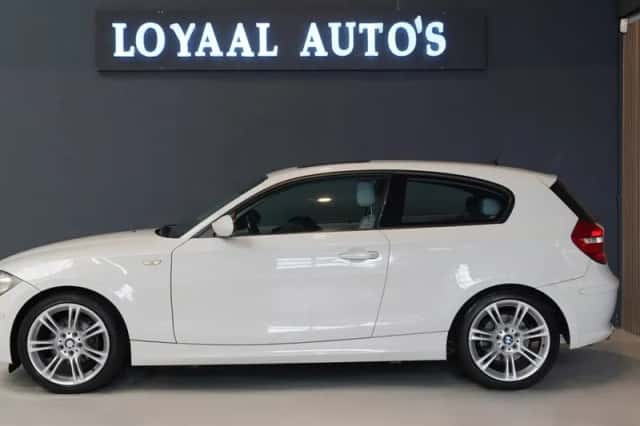 BMW 1-Serie (2008) thumbnail 5