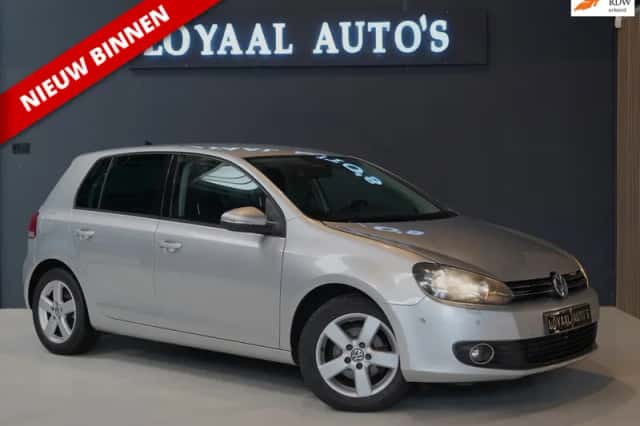 Volkswagen Golf (2010) thumbnail 1