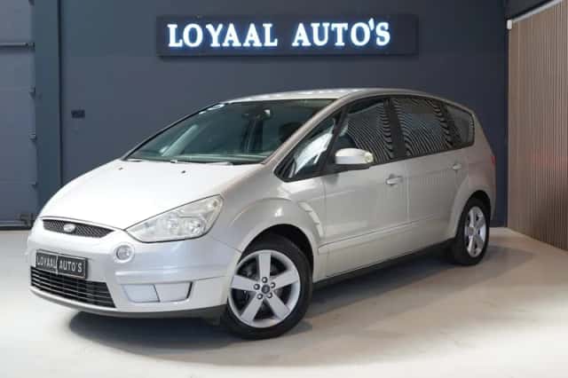 Ford S-Max (2007) thumbnail 4