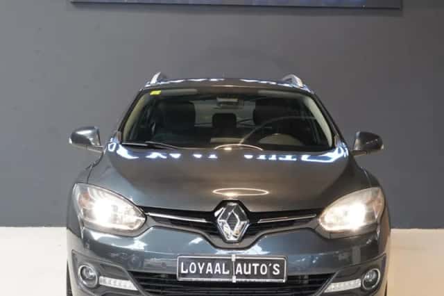 Renault Mégane (2014) thumbnail 2