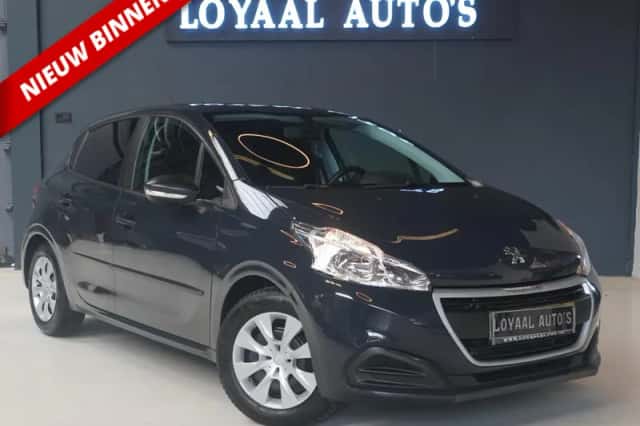 Peugeot 208 (2016) thumbnail 1
