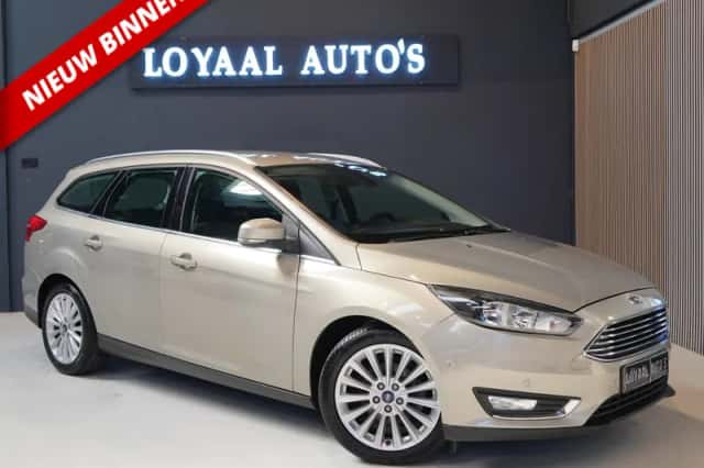 Ford Focus (2017) thumbnail 1
