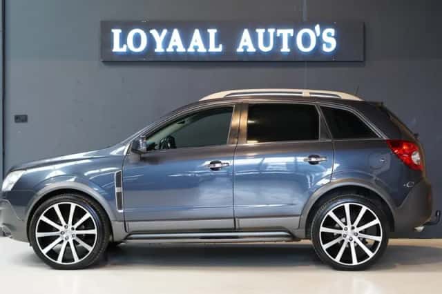 Opel Antara (2007) thumbnail 4