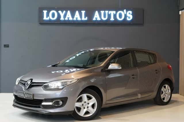 Renault Mégane (2015) thumbnail 3