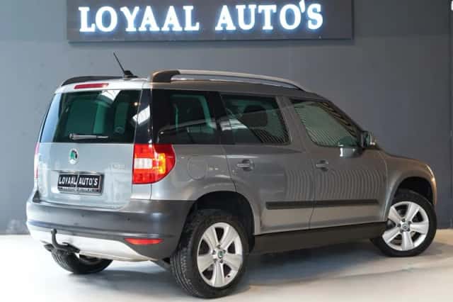 Škoda Yeti (2011) thumbnail 6