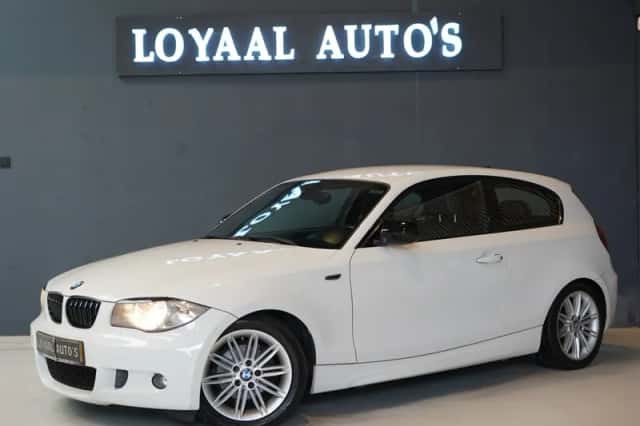 BMW 1-Serie (2010) thumbnail 3