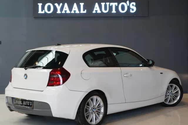 BMW 1-Serie (2010) thumbnail 6