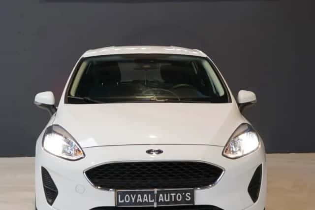 Ford Fiesta (2019) thumbnail 3